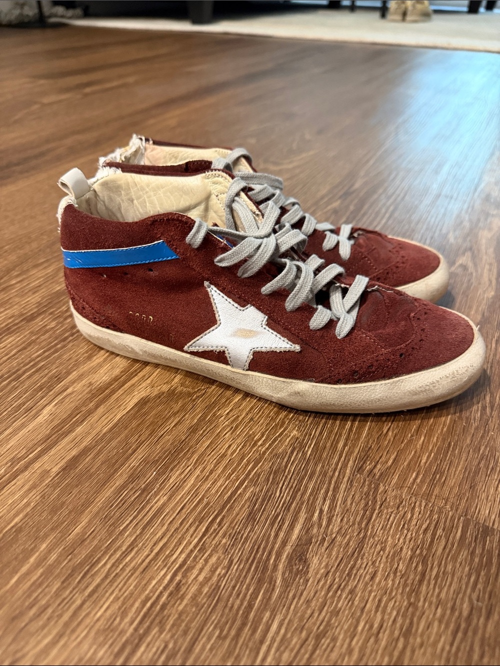 Golden Goose Mid Stars